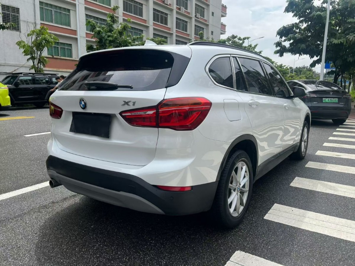 BMW X1 2017 #6 BMW X1 2017 car image #6