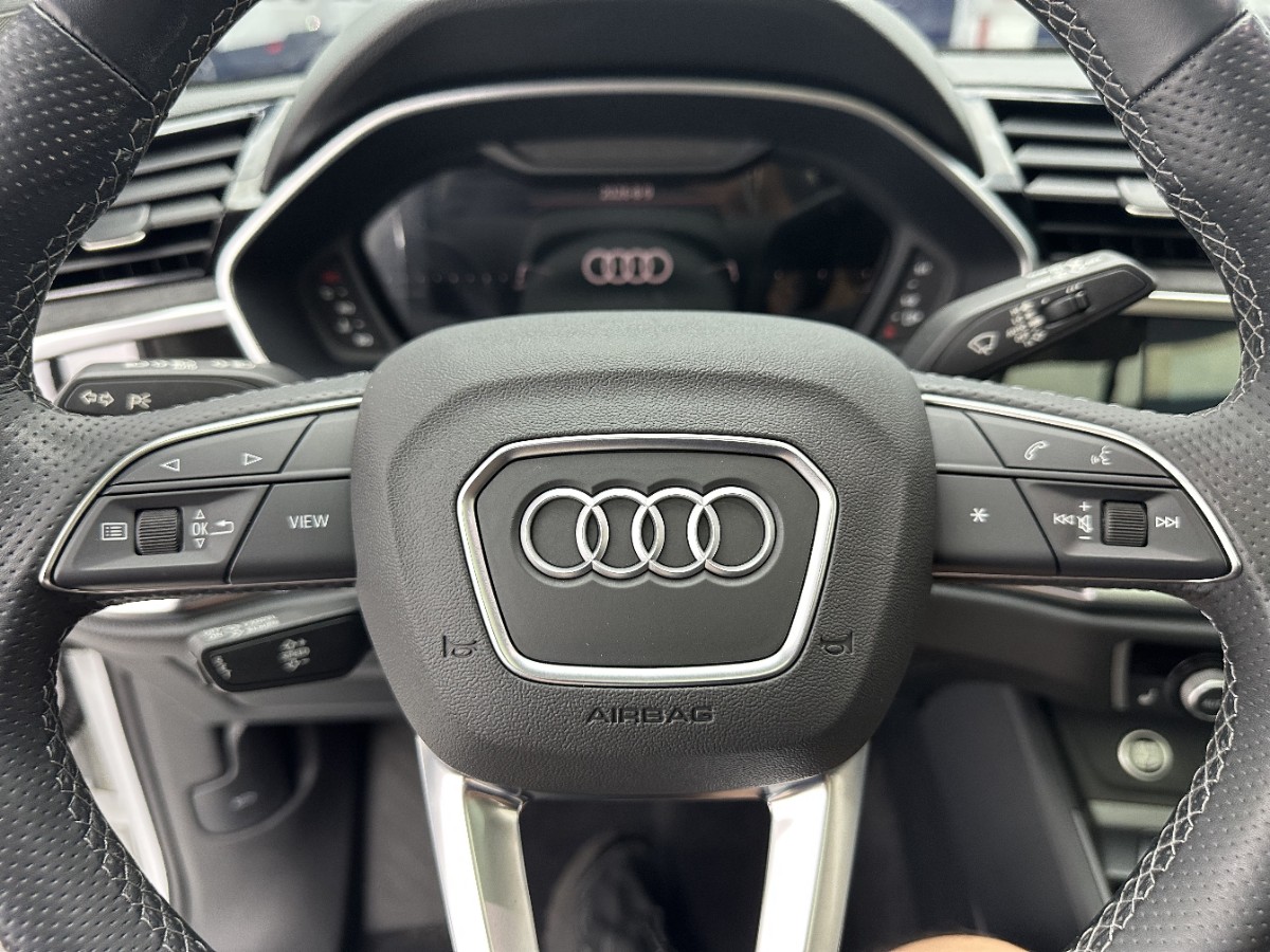 2023 #13 2023 immagine di auto #13