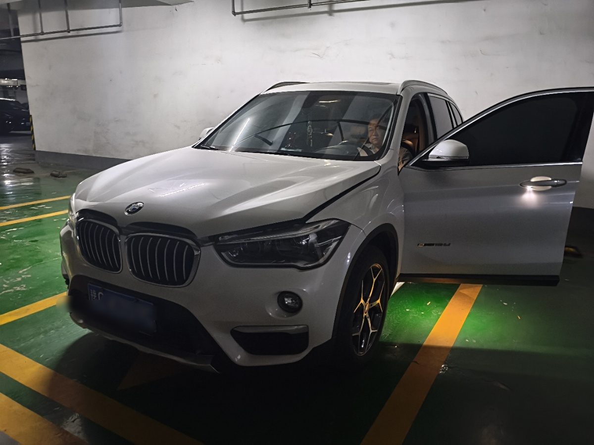 BMW X1 2018 car image 