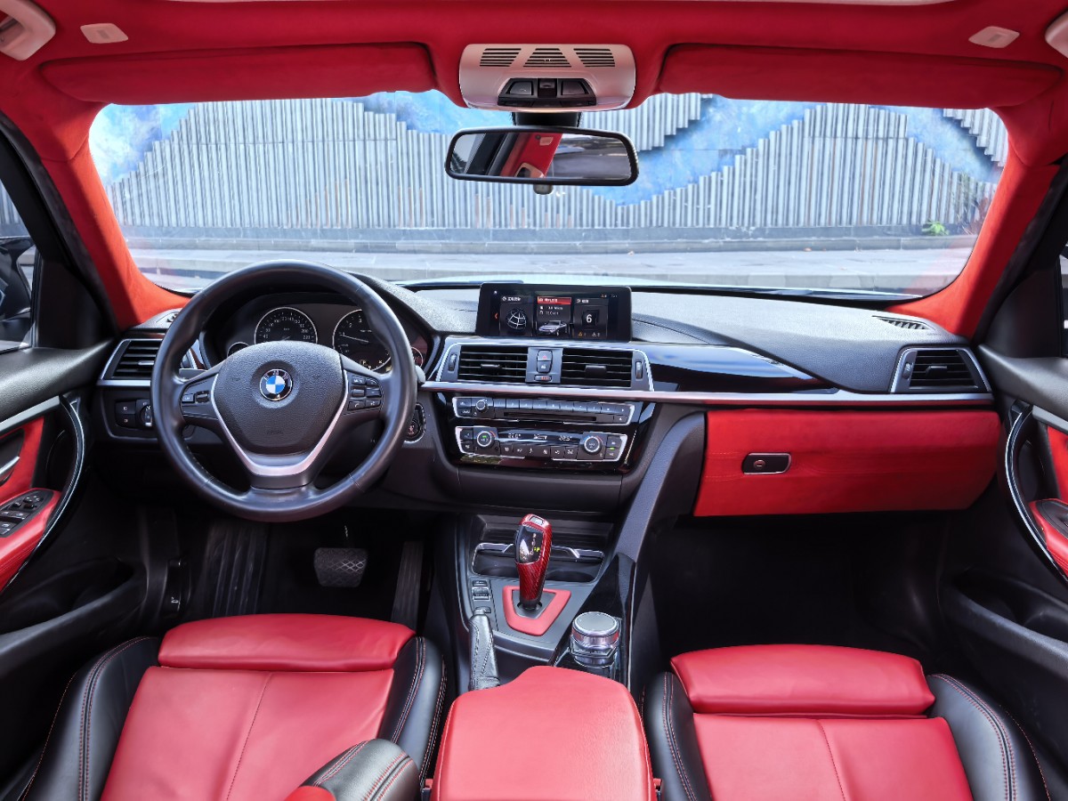 BMW 3 Series 2018 #4 BMW 3 Series 2018 car image #4