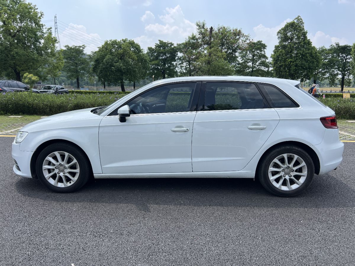 Audi A3 2017 car image #7