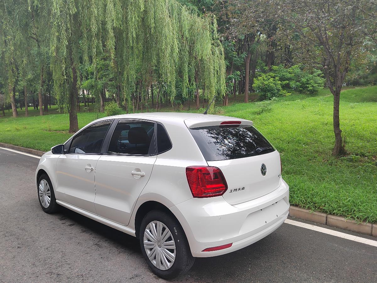 Volkswagen Polo 2017 car image #5