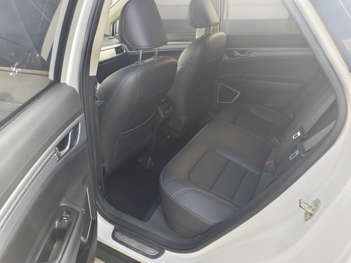 GEELY Emgrand GS 2019 car image #8