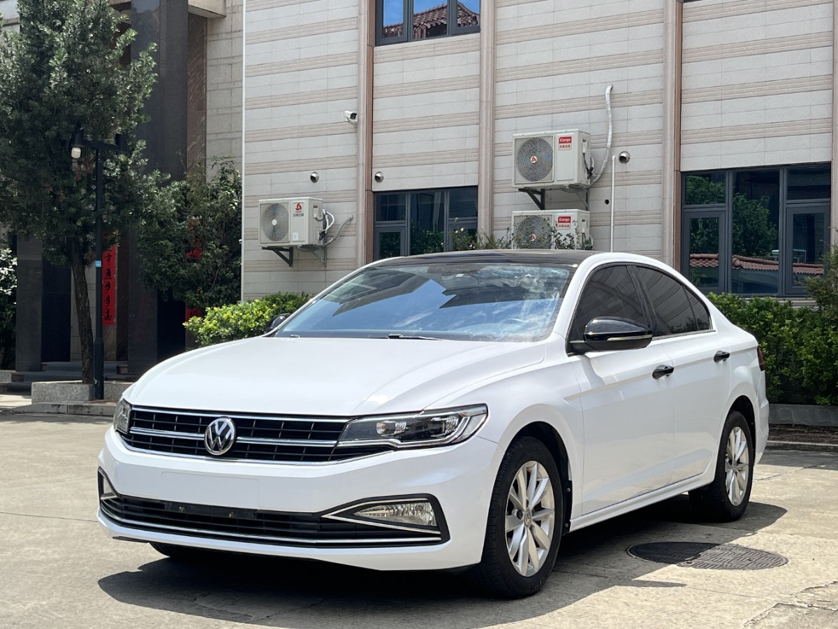 Volkswagen Bora 2020 car image 