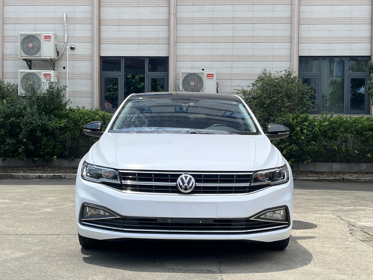 Volkswagen Bora 2020 car image #2