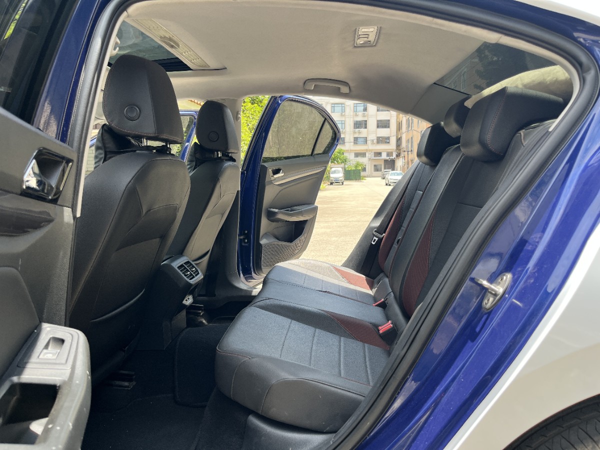 Volkswagen Bora 2020 car image #8