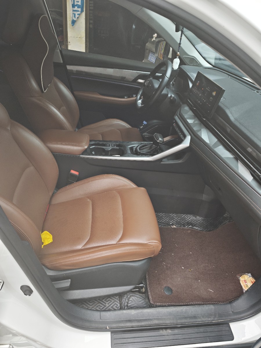 GEELY Vision X6 2022 car image #6