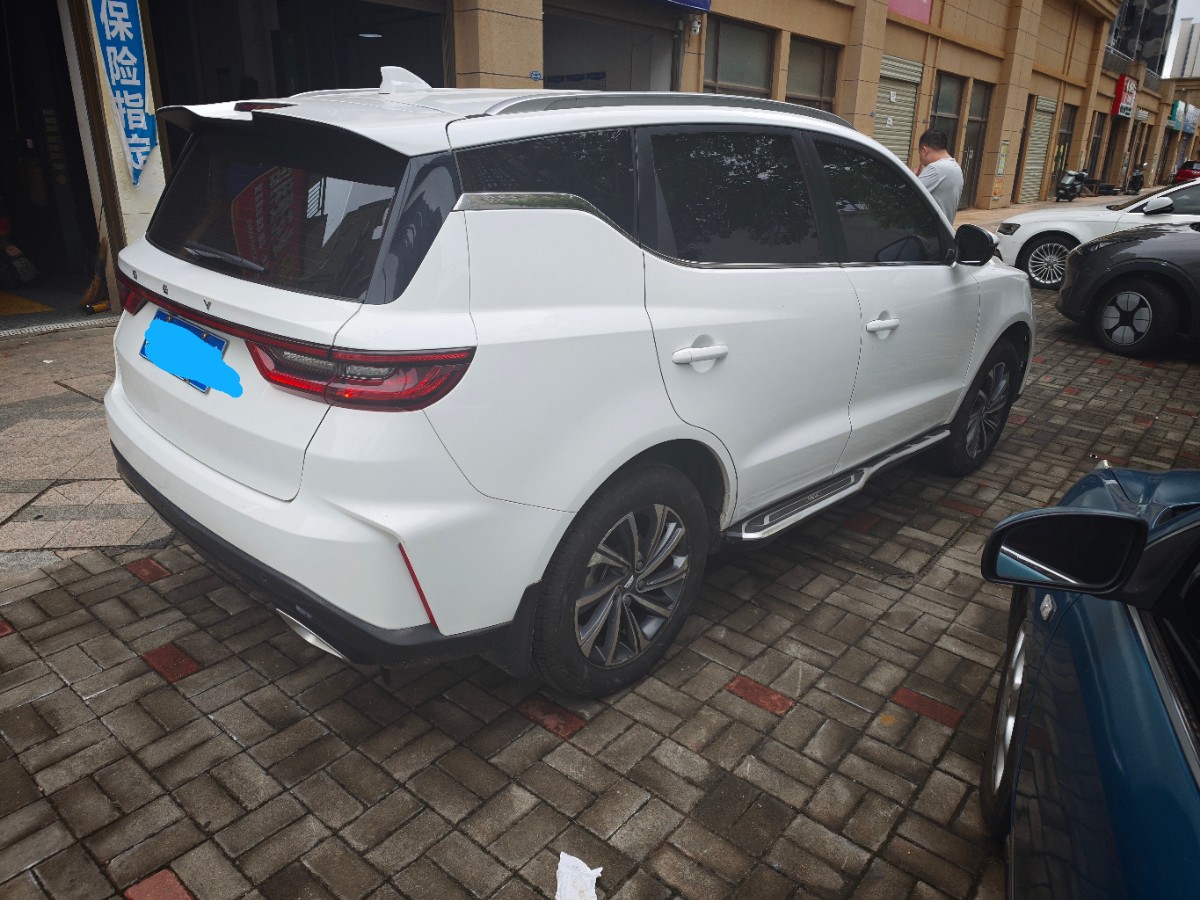 GEELY Vision X6 2022 car image #3