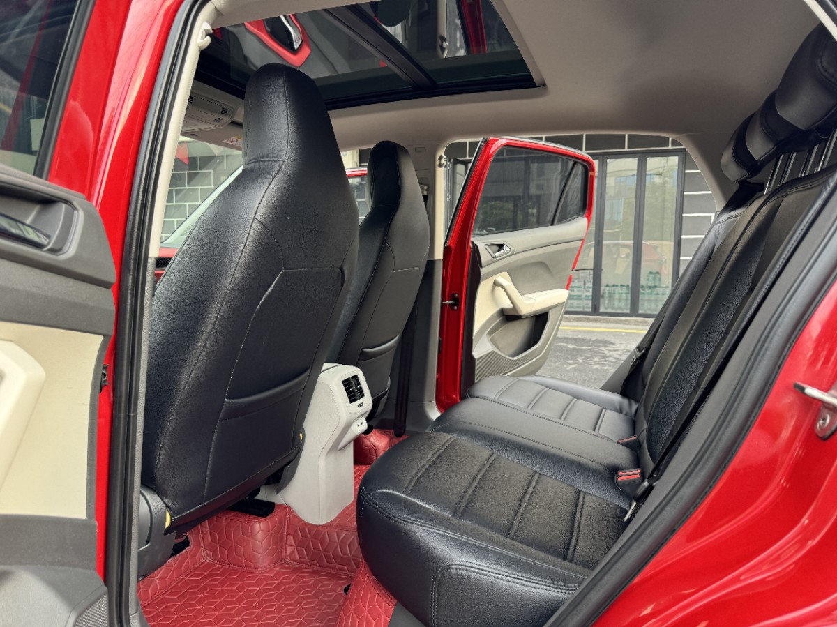 Volkswagen T-Cross 2022 car image #15