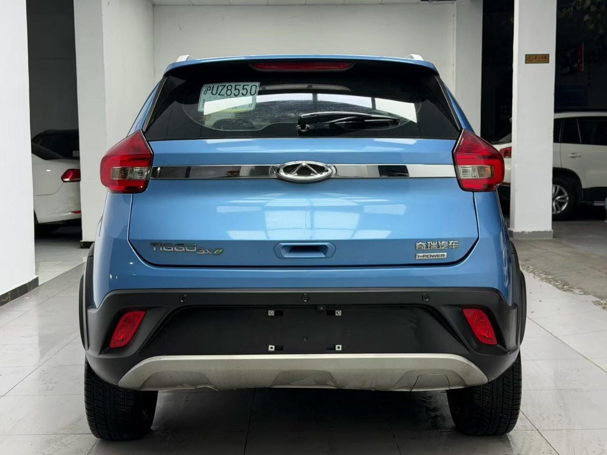 2018 car image #5