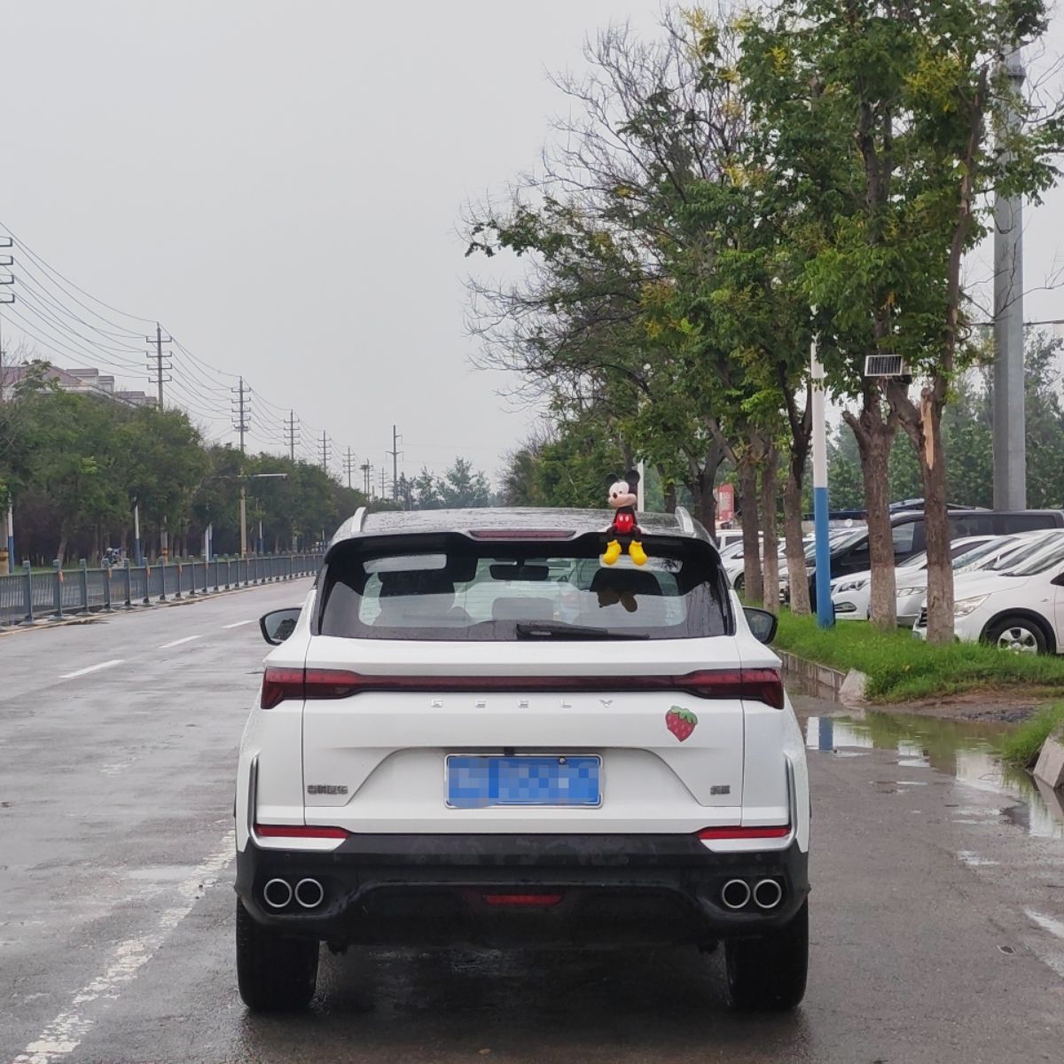 GEELY Coolray 2025 car image #7