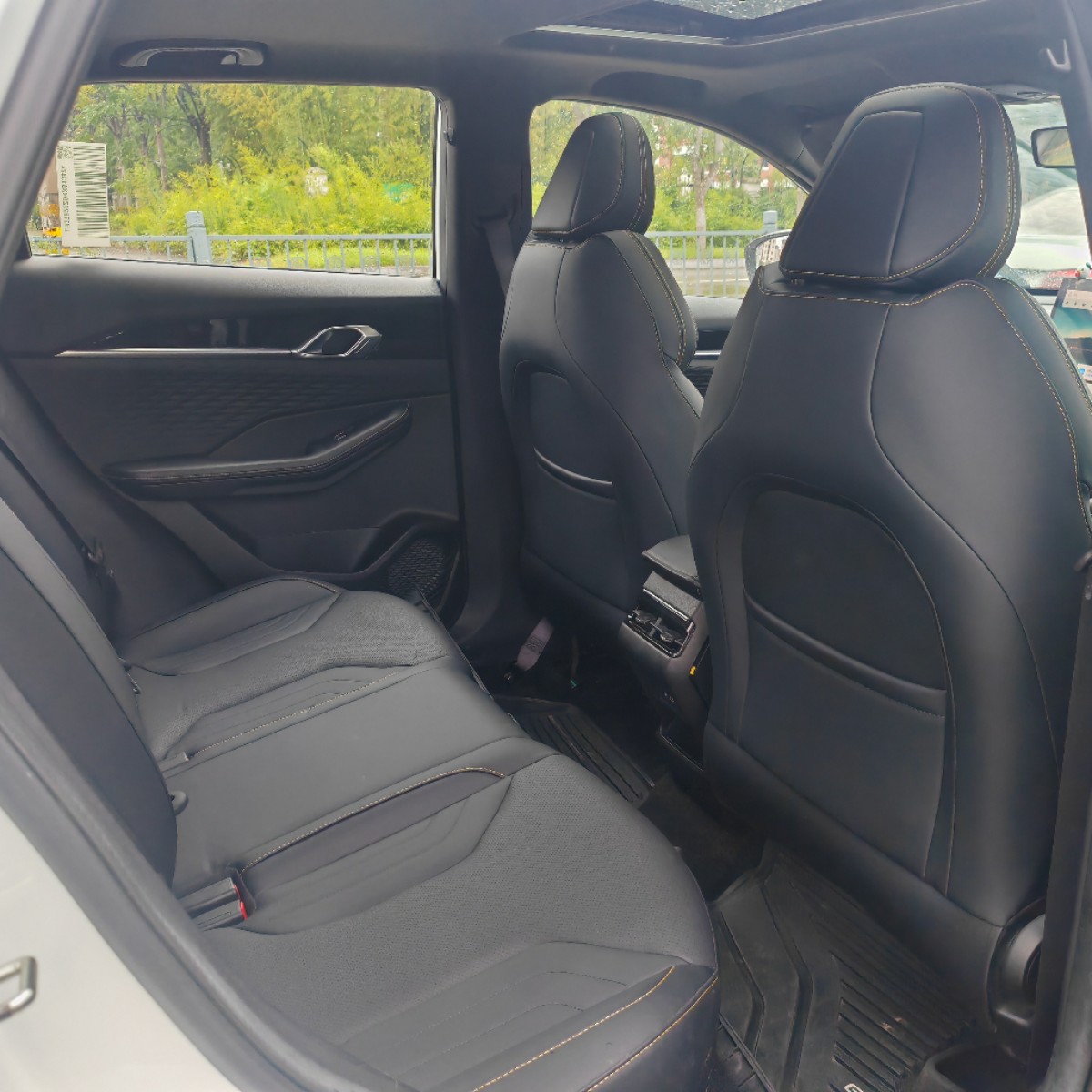 GEELY Coolray 2025 car image #6