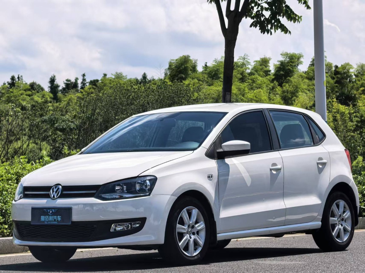 Volkswagen Polo 2013 #2 Volkswagen Polo 2013 car image #2