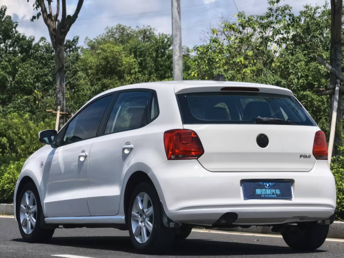 Volkswagen Polo 2013 #7 Volkswagen Polo 2013 car image #7