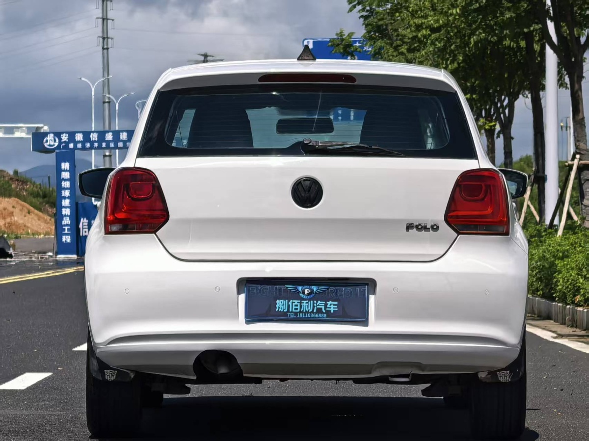 Volkswagen Polo 2013 #4 Volkswagen Polo 2013 car image #4