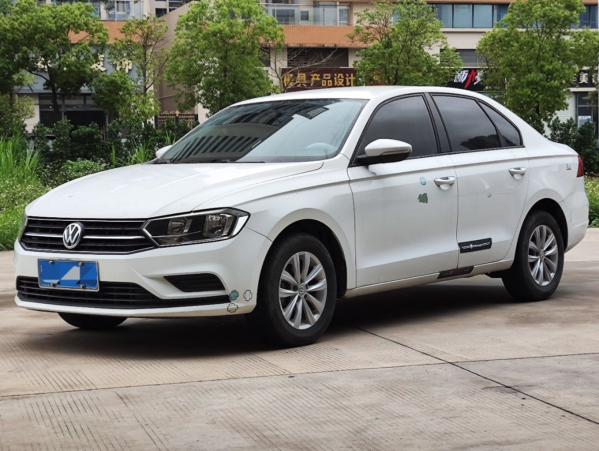 Volkswagen Bora 2017 car image 