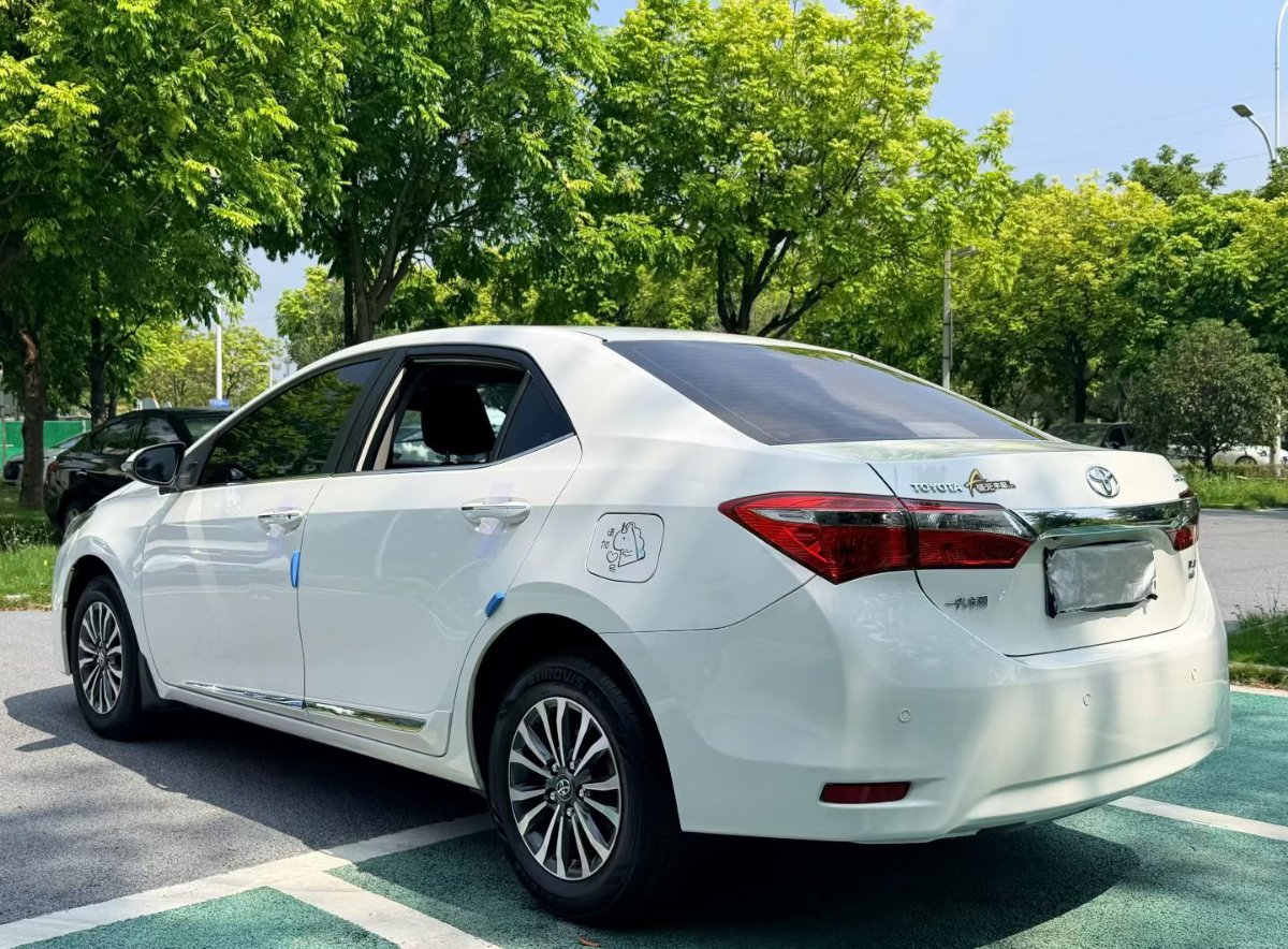 Toyota Corolla 2017 #9 Toyota Corolla 2017 car image #9