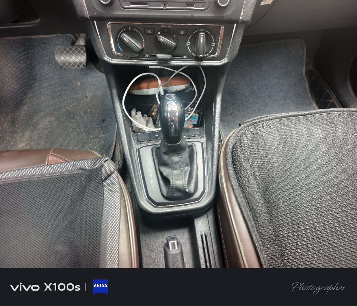 Volkswagen Santana 2019 car image #4