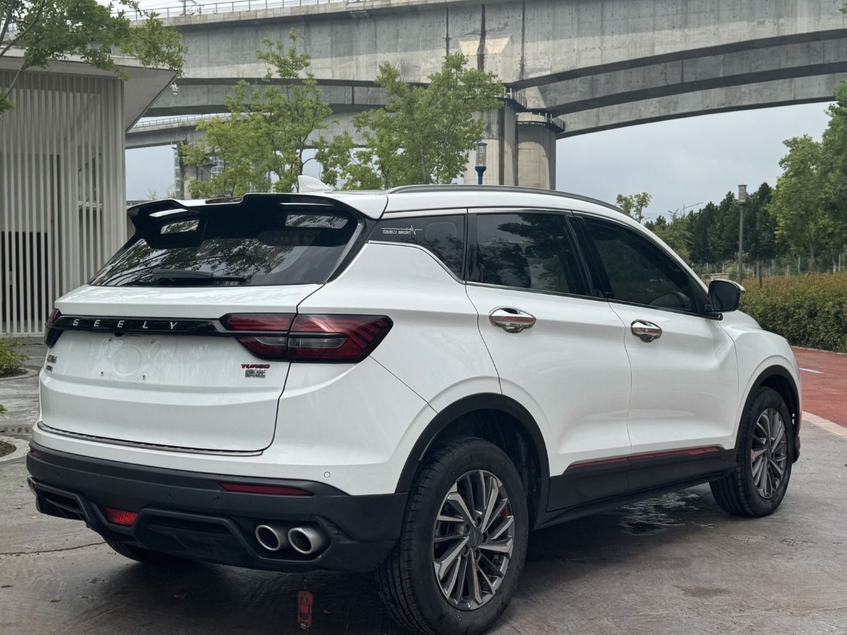 GEELY Coolray 2022 #4 GEELY Coolray 2022 car image #4