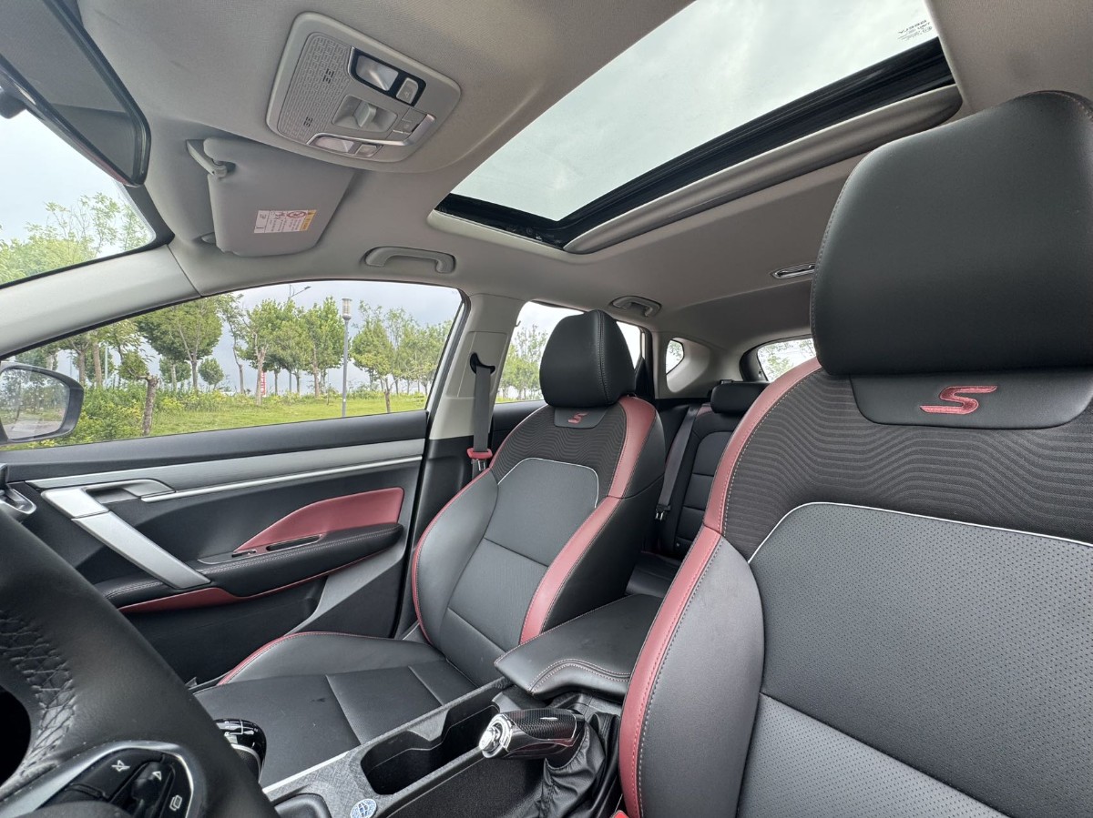GEELY Coolray 2022 #8 GEELY Coolray 2022 car image #8