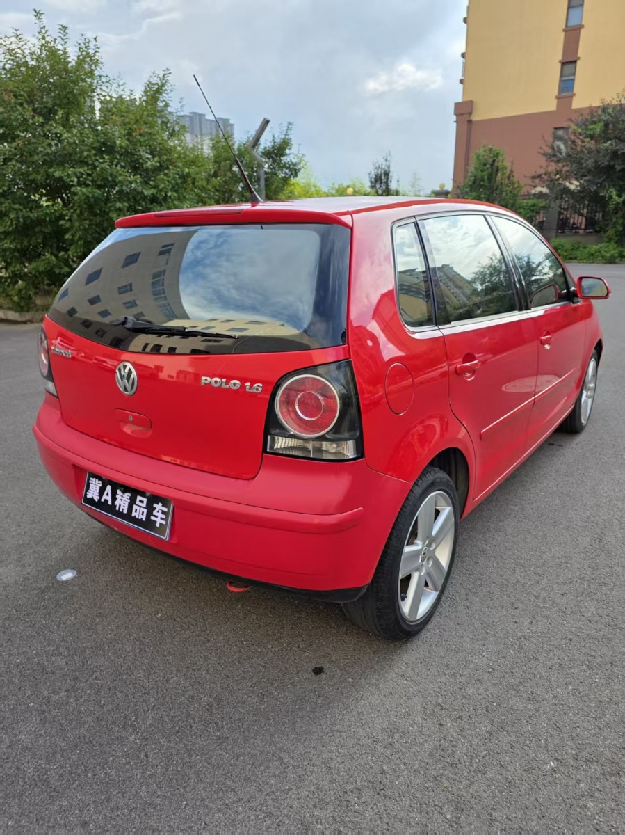 Volkswagen Polo 2010 #8 Volkswagen Polo 2010 car image #8