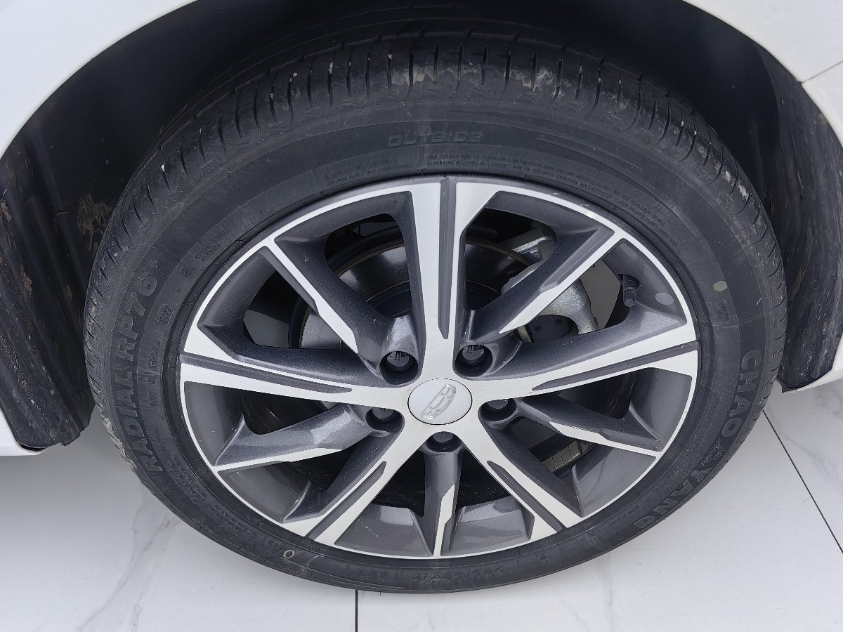 GEELY Emgrand 2022 #7 GEELY Emgrand 2022 car image #7