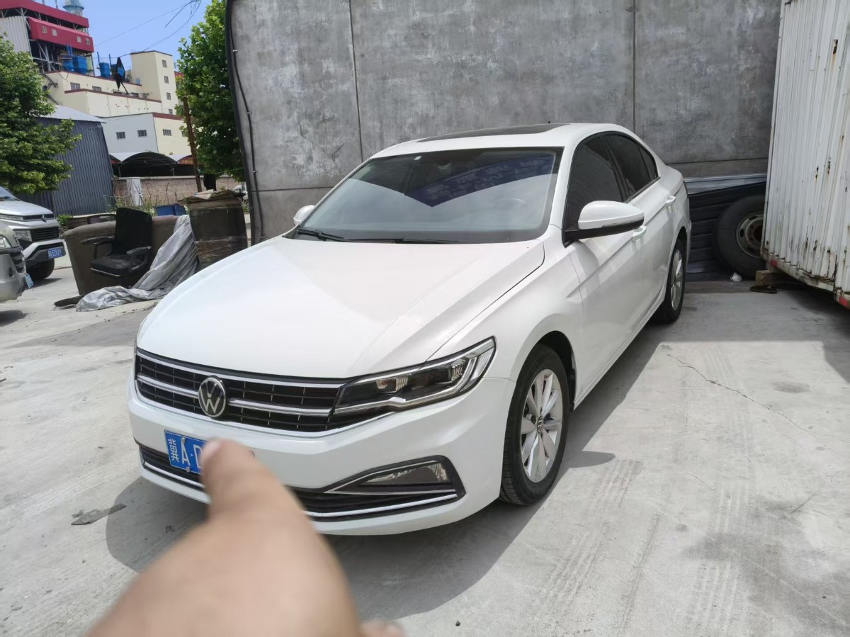 Volkswagen Bora 2021 car image 
