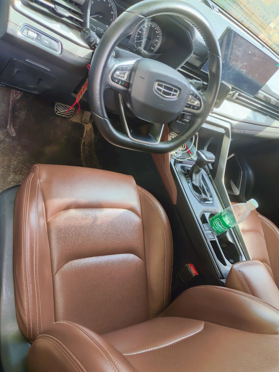 GEELY Vision X6 2023 car image #6