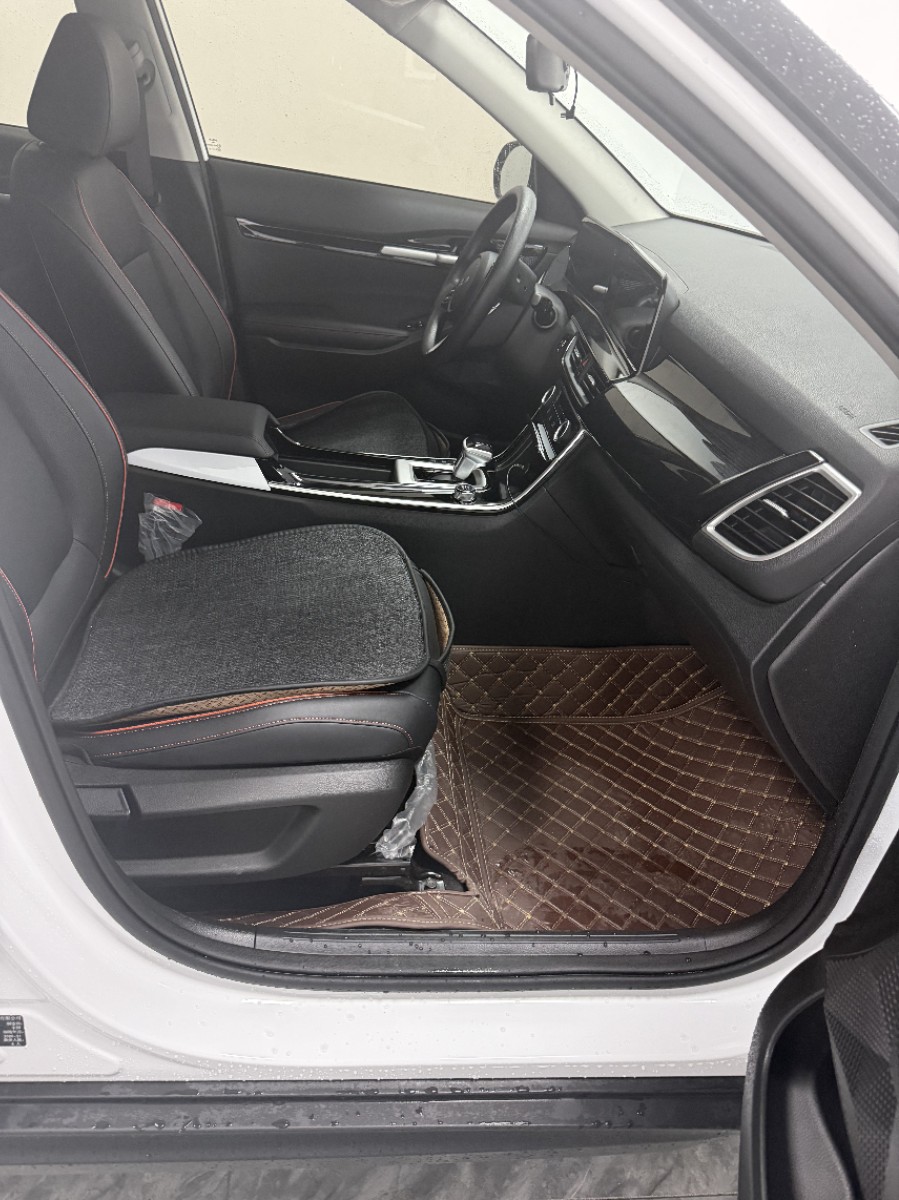 Kia Seltos 2026 car image #4