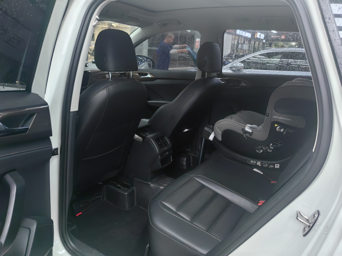 Volkswagen Tharu 2022 car image #5