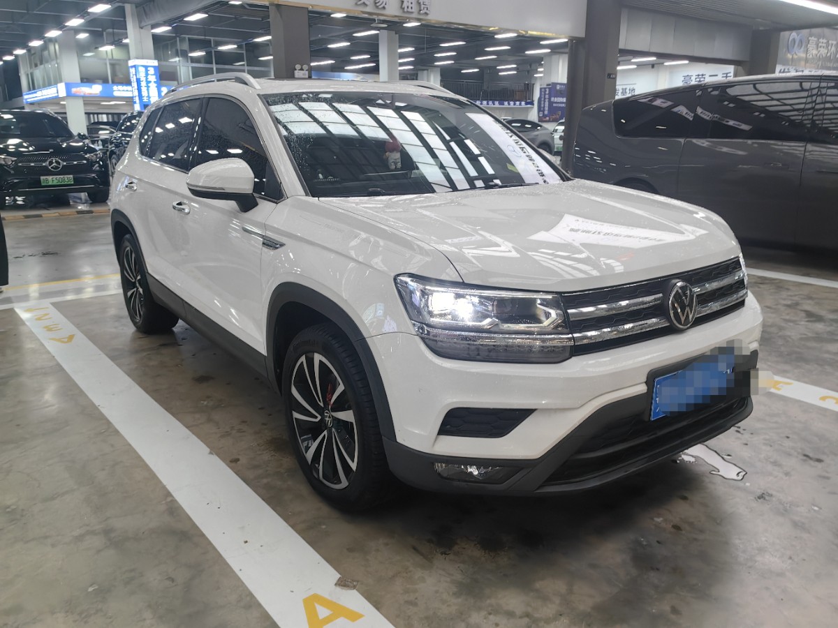 Volkswagen Tharu 2022 car image #3