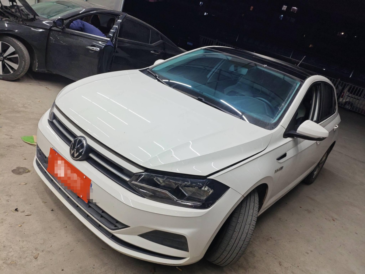 Volkswagen Polo 2021 car image 