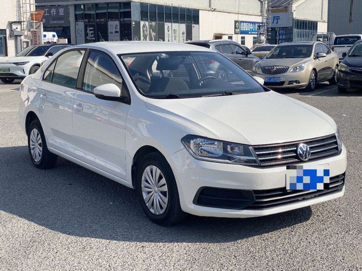 Volkswagen Santana 2018 car image #3