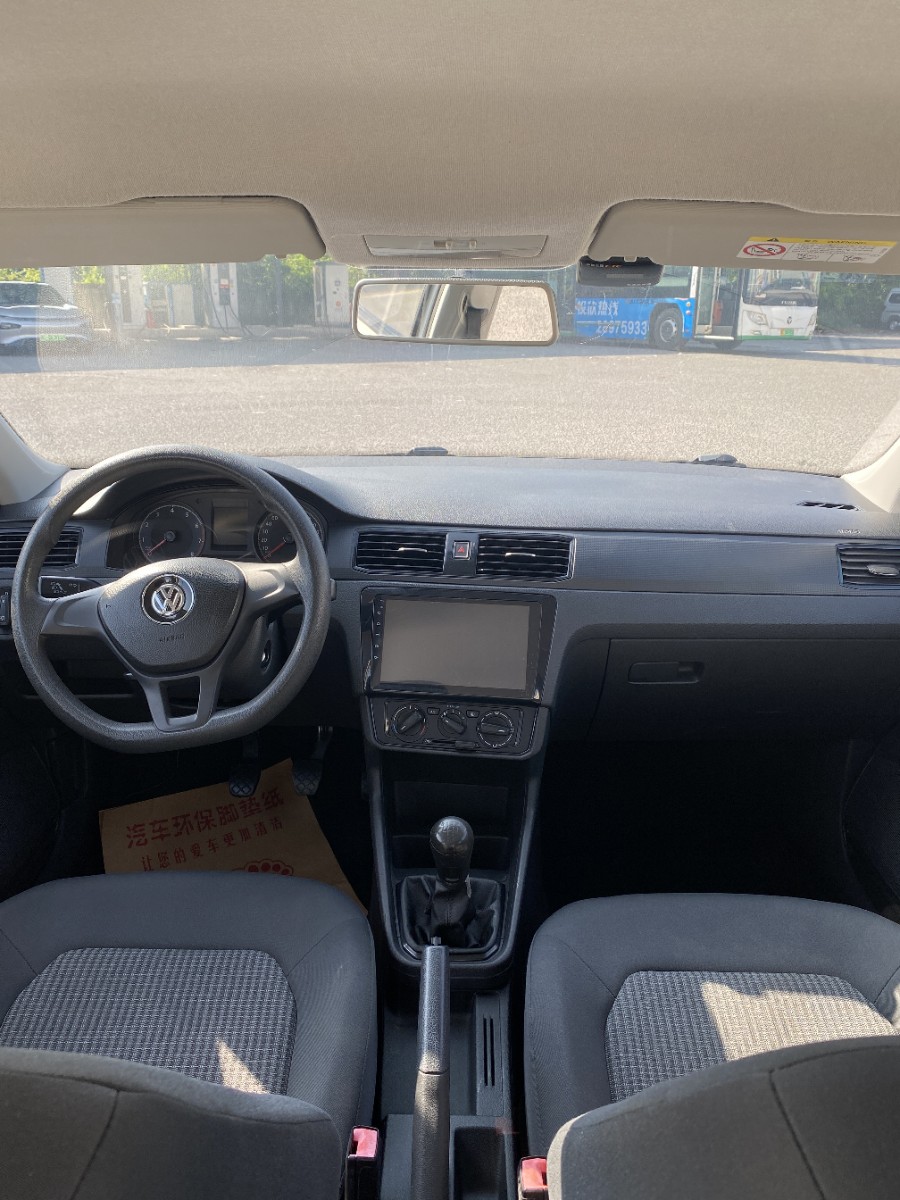 Volkswagen Santana 2018 car image #6