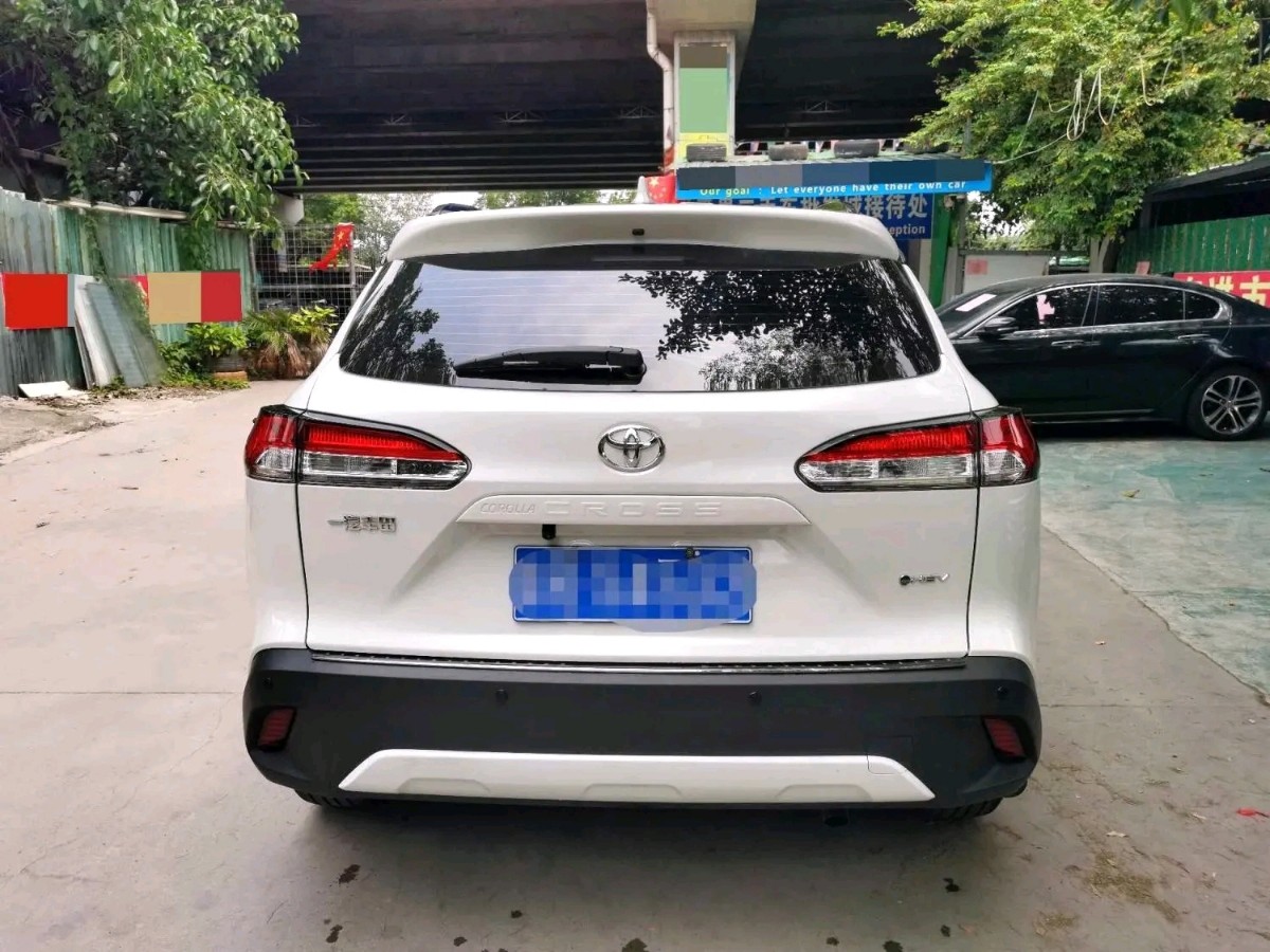 Toyota Corolla Cross 2025 #5 Toyota Corolla Cross 2025 car image #5