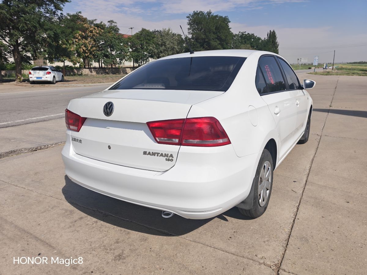 Volkswagen Santana 2016 car image #4