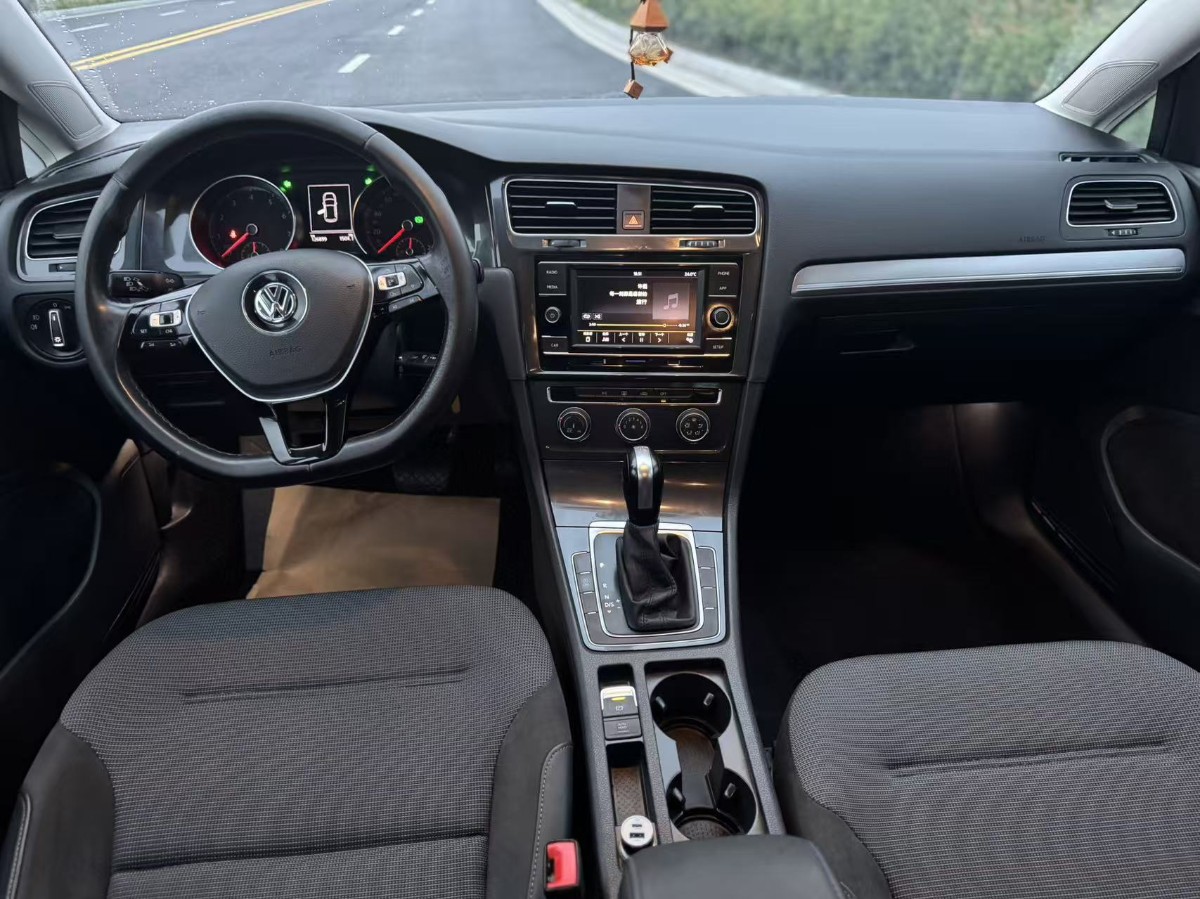 Volkswagen Golf 2018 #5 Volkswagen Golf 2018 car image #5