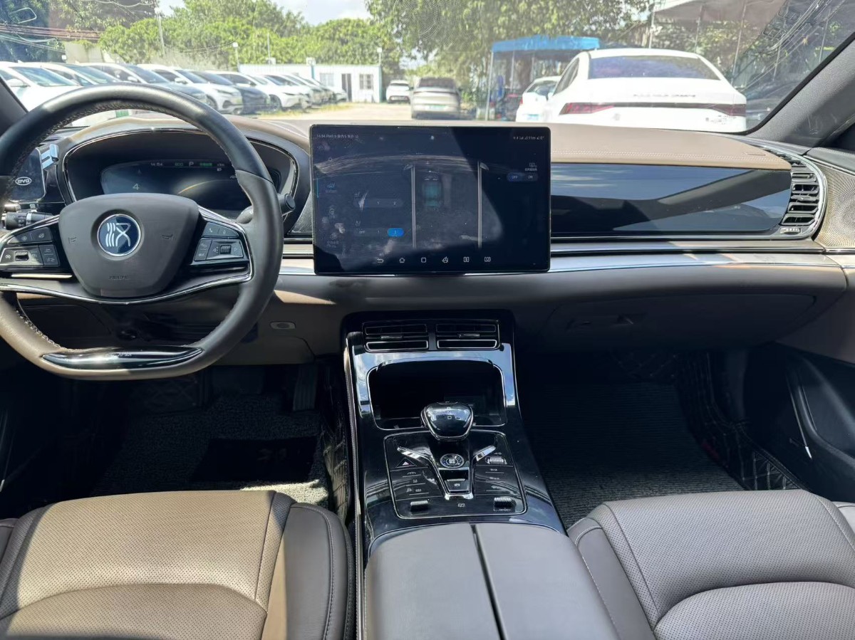 BYD Han 2021 car image #8