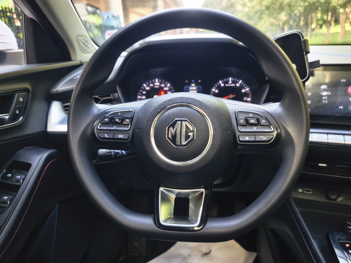 MG 5 2023 #14 MG 5 2023 car image #14