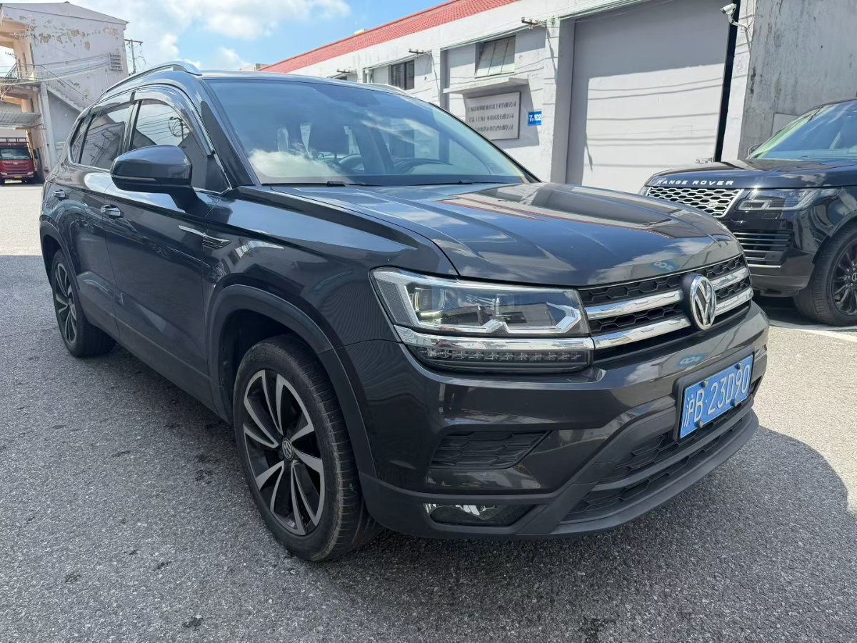 Volkswagen Tharu 2019 car image #3