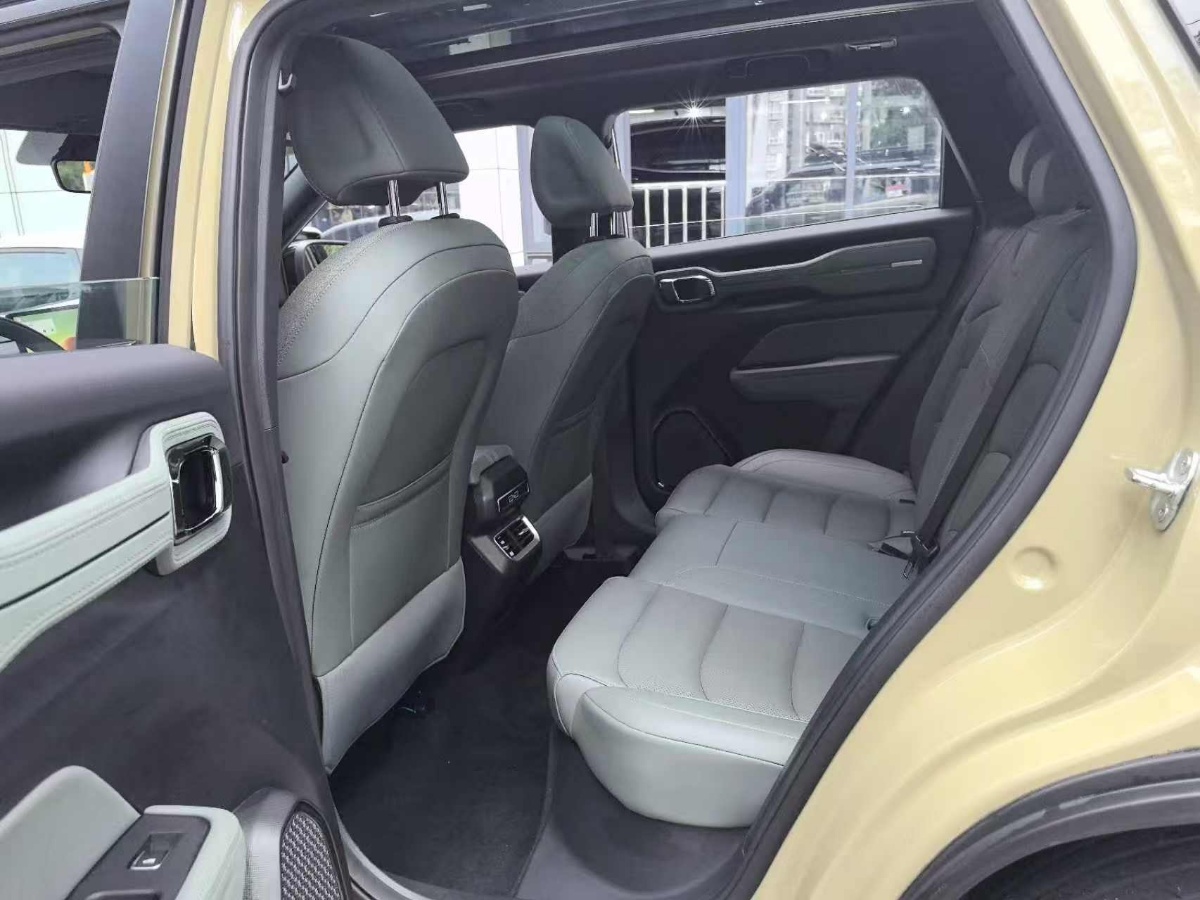 GEELY Cowboy 2025 car image #4