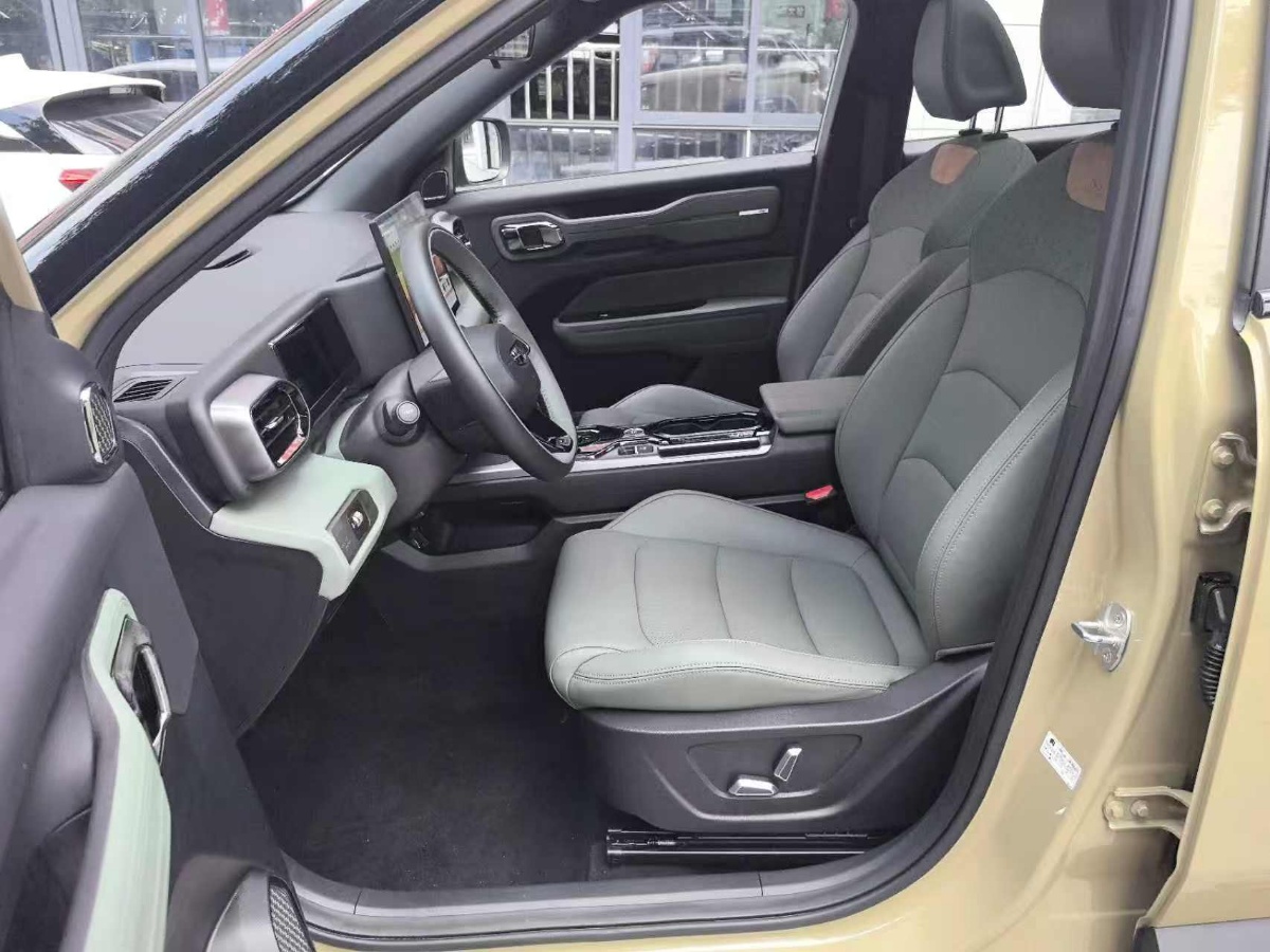 GEELY Cowboy 2025 car image #5