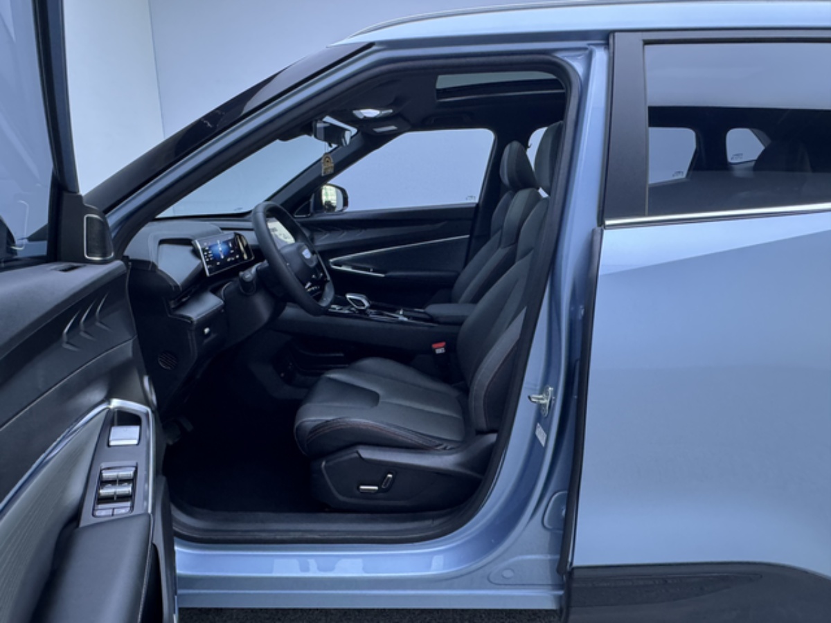 GEELY Boyue 2023 #7 GEELY Boyue 2023 car image #7