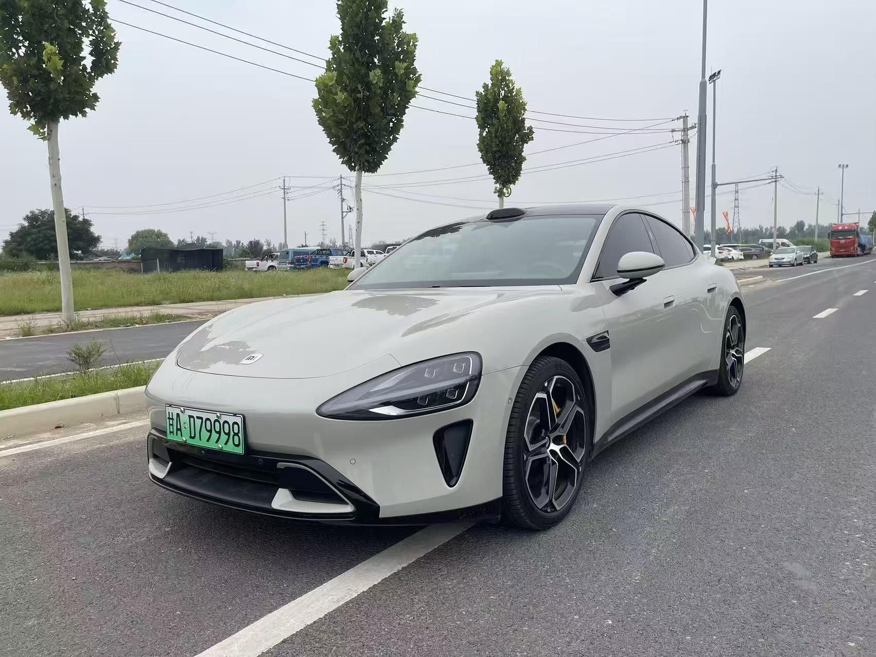 MI SU7 2025 car image 