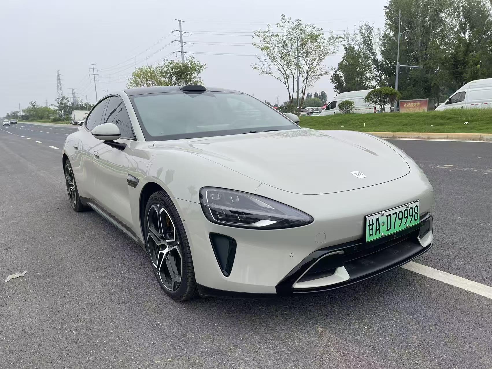 MI SU7 2025 car image #2