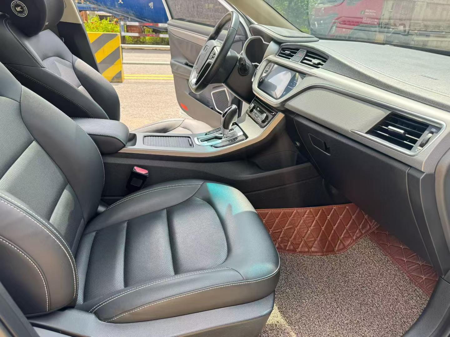 GEELY Emgrand GL 2018 car image #8