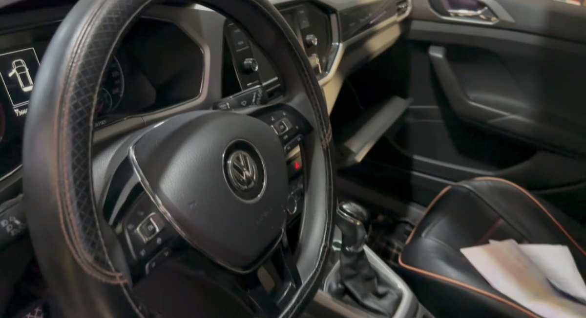 Volkswagen T-Cross 2020 car image #3