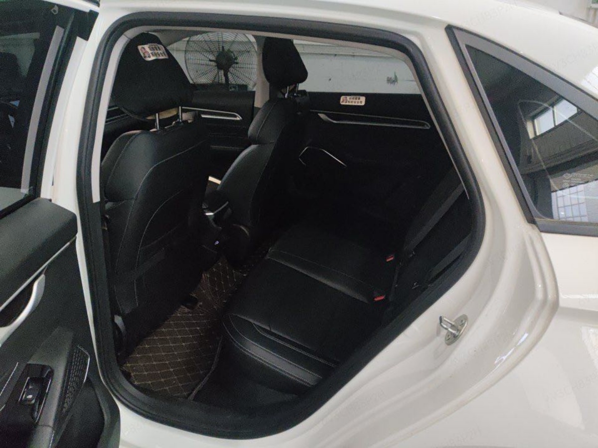 GEELY Emgrand 2023 #8 GEELY Emgrand 2023 car image #8
