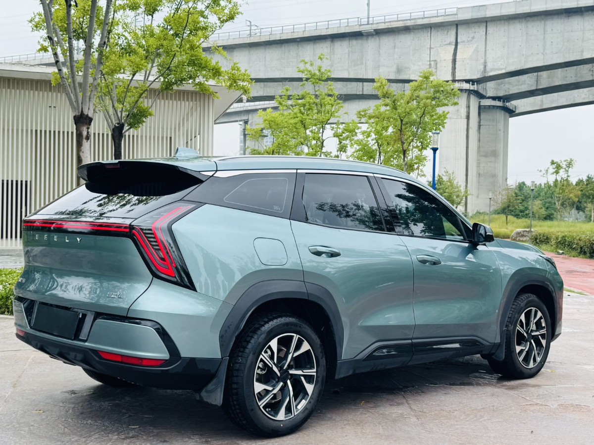GEELY Boyue L 2025 car image #4