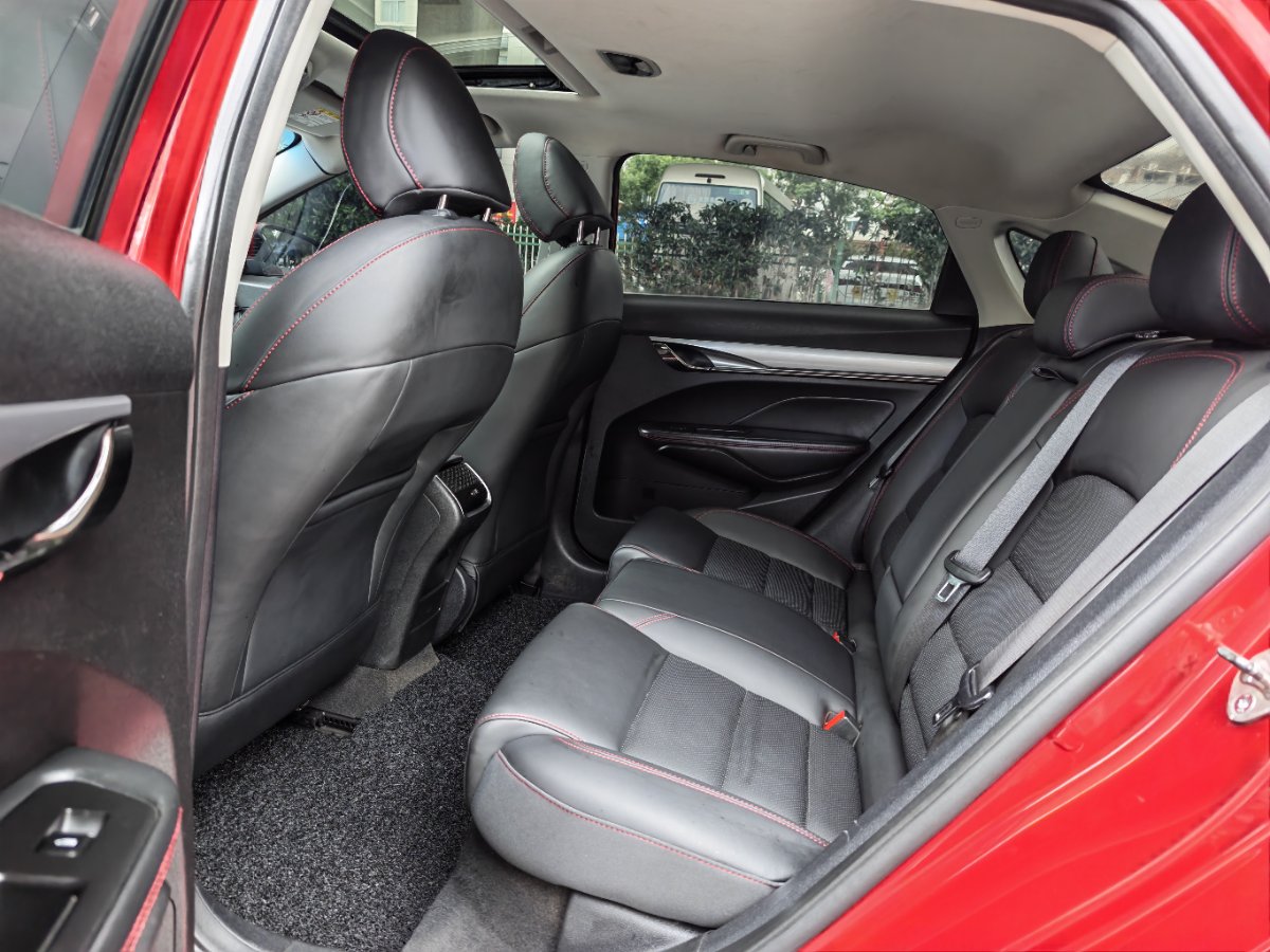 GEELY Binray 2019 car image #5